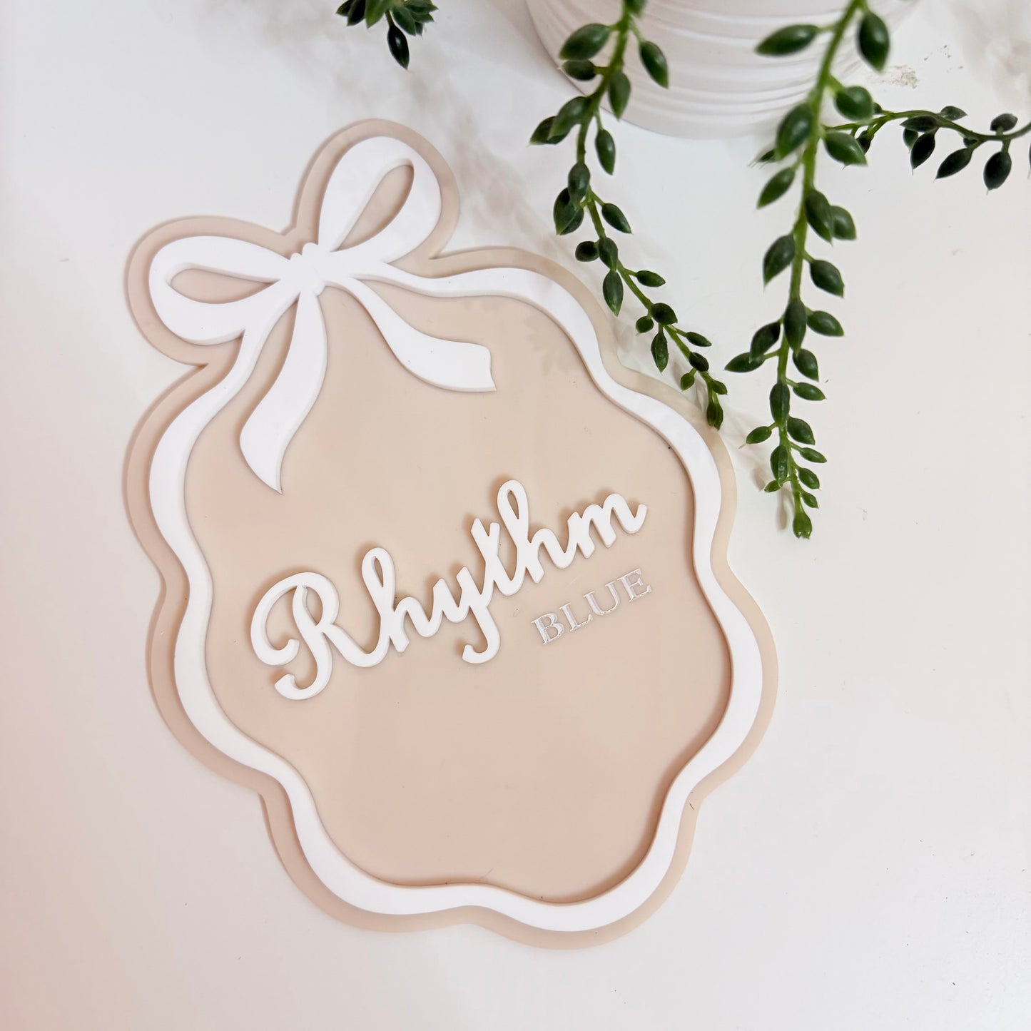 Baby Name Announcement - Bow